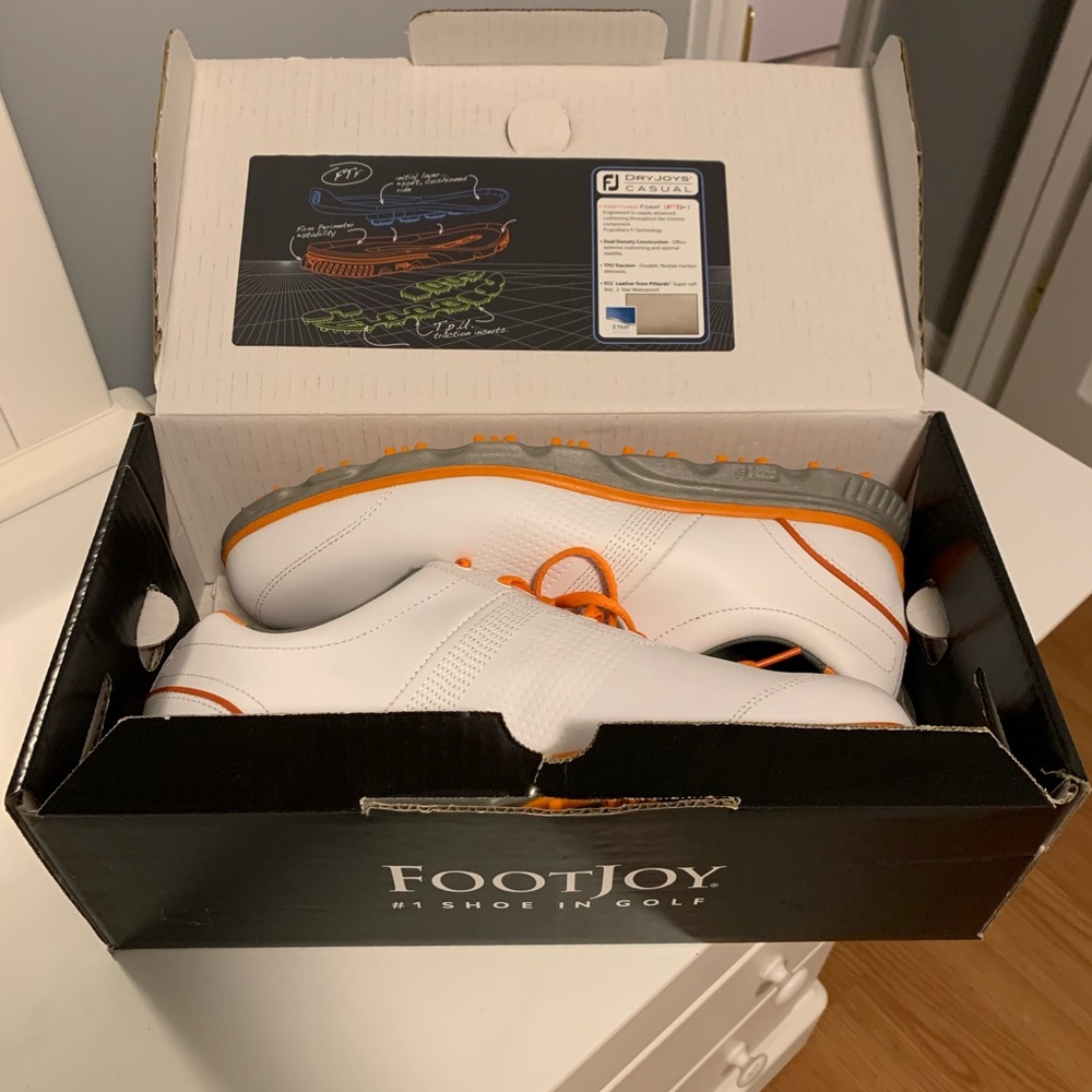 BRAND NEW FootJoy Mens Golf Shoes